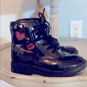 Adorable Children’s Place black boots. Size 11